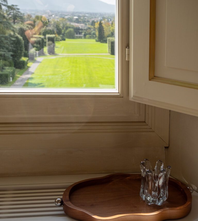 Suites - vista fino al lago dalla finestra