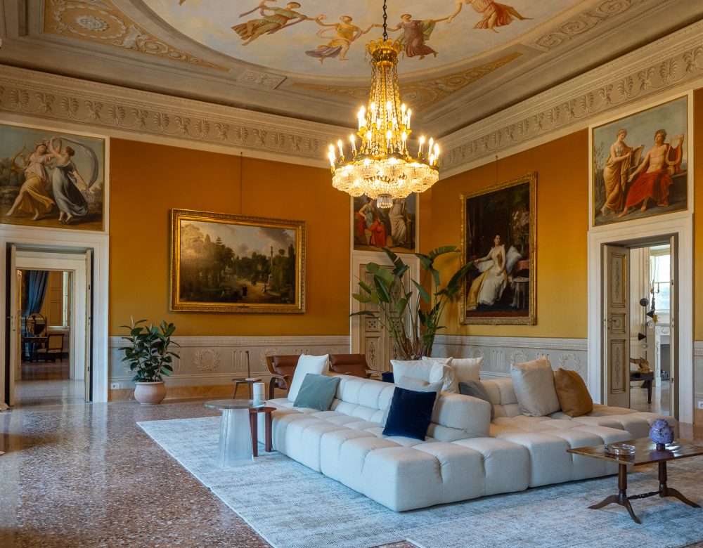 Grand Hall first floor - Villa Reale di Marlia