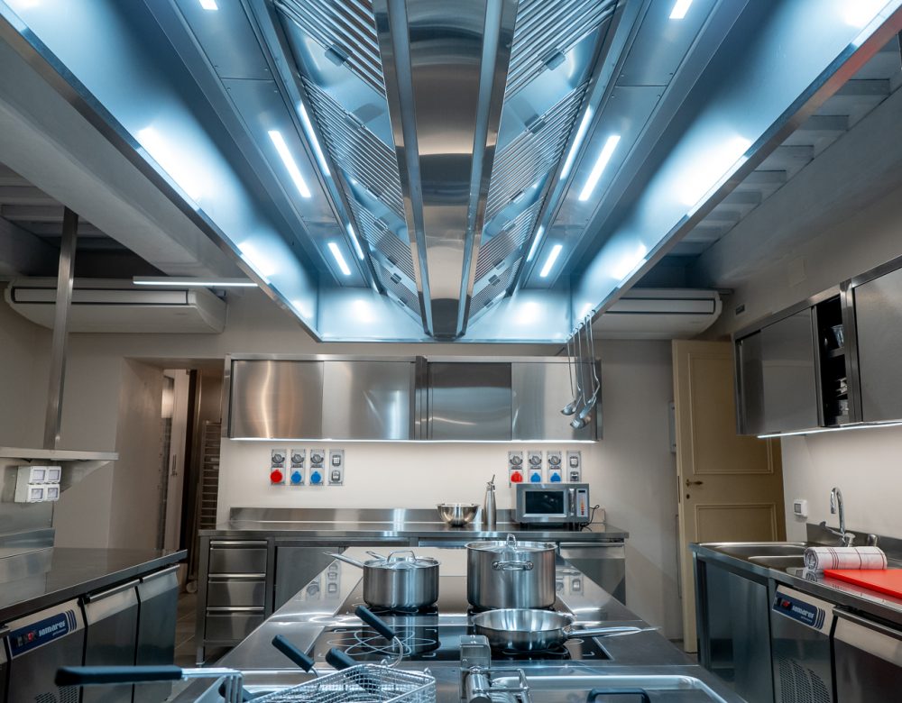Professional kitchen 03 - basement Villa Reale di Marlia