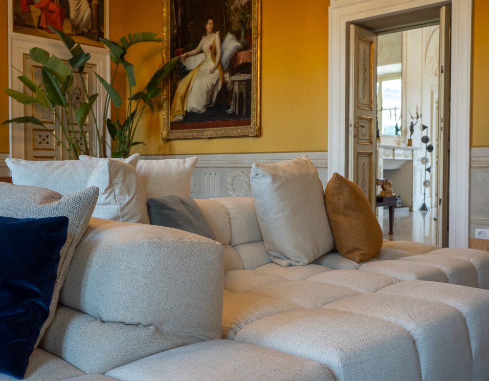 first floor hall area - Villa Reale di Marlia
