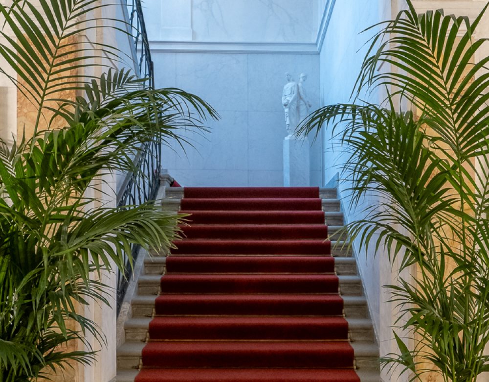 Main staicase to 1st floor - Villa Reale di Marlia