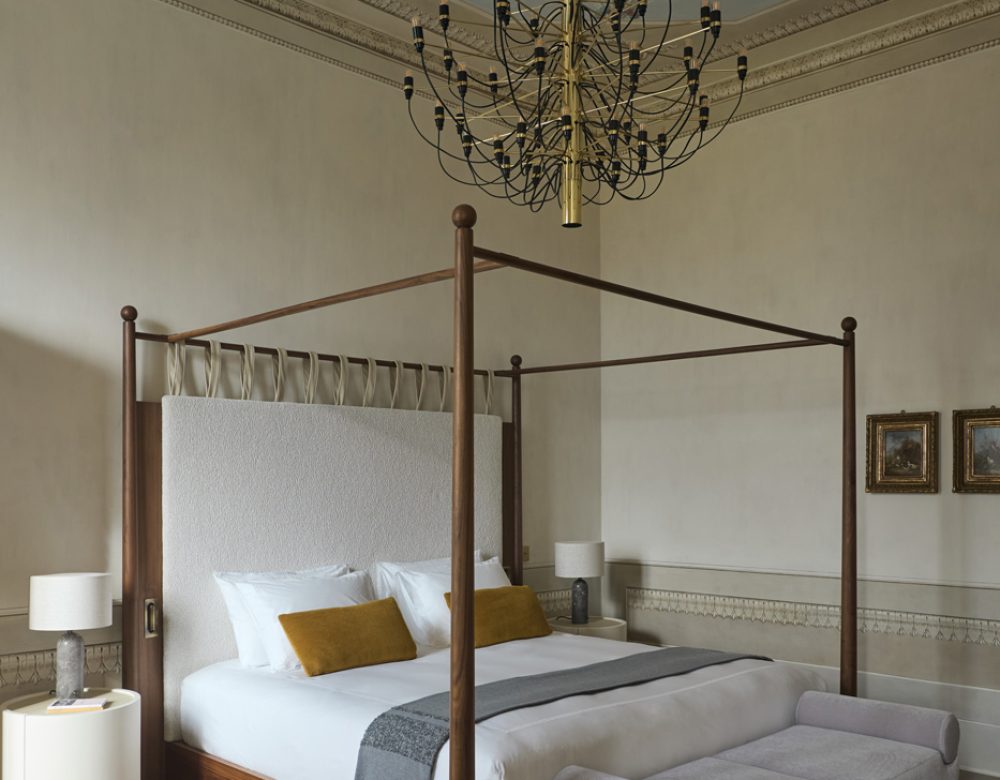 Suite Magnolia bedroom - Villa Reale di Marlia